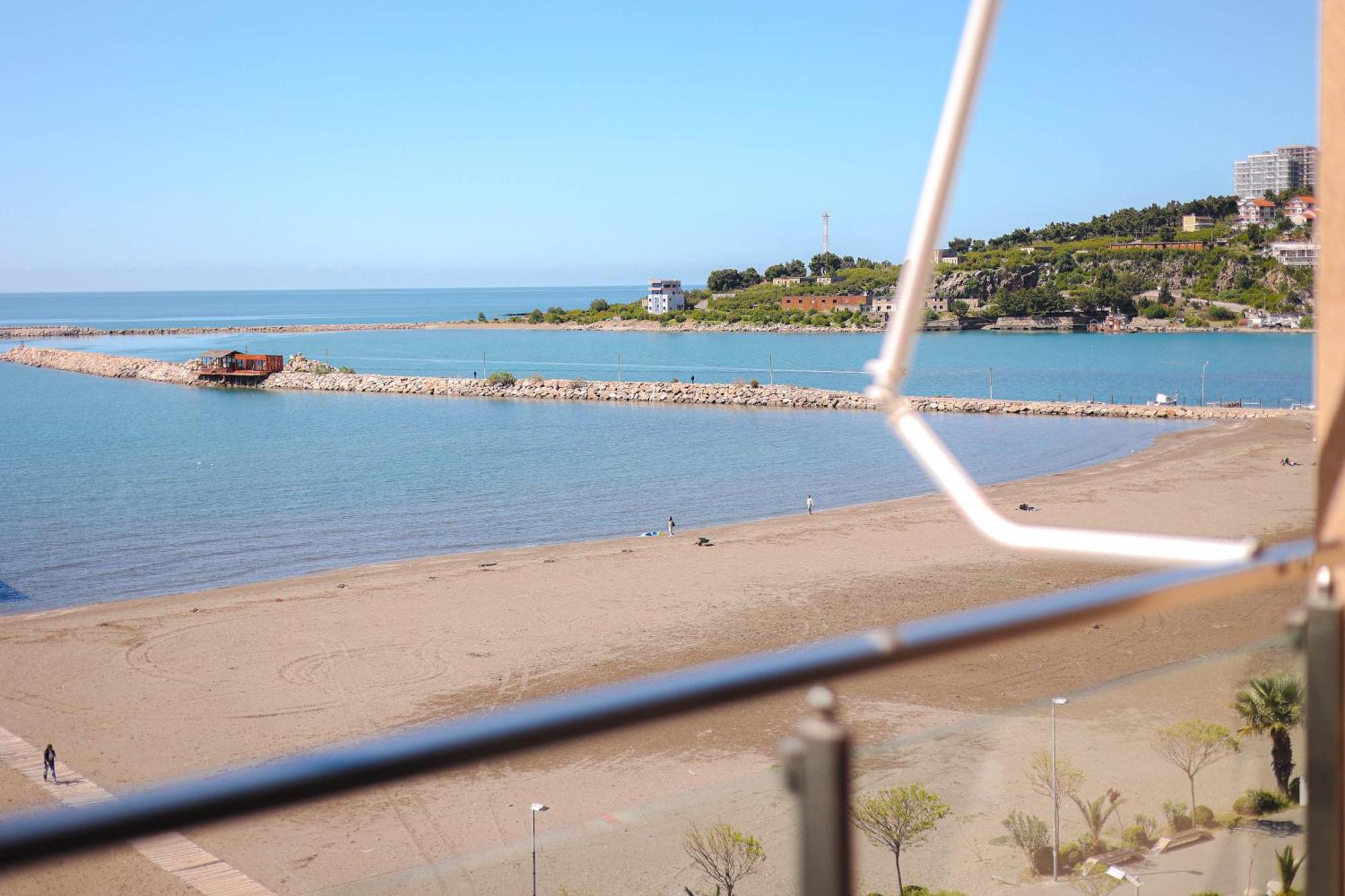 Hotel Frojd - Beach Front Resort Shëngjin Exteriér fotografie